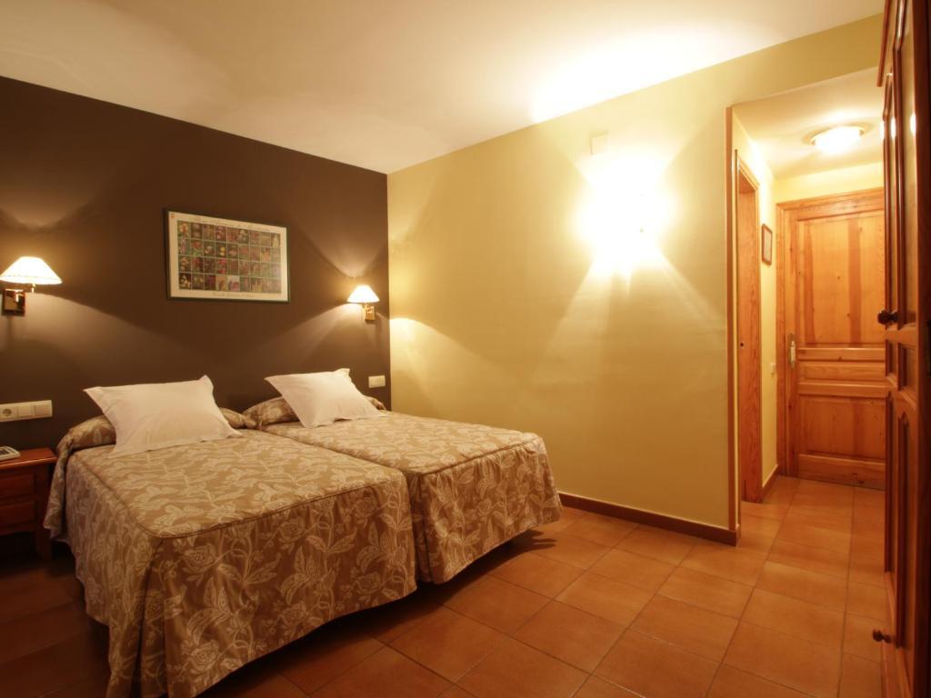 Hotel Ostau D'Oc Βιέλα Εξωτερικό φωτογραφία